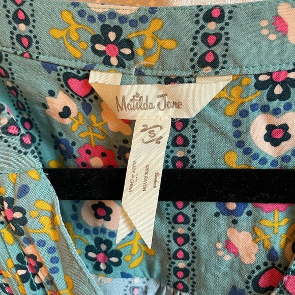 Matilda Jane Blouse size small. - Picture 5 of 7